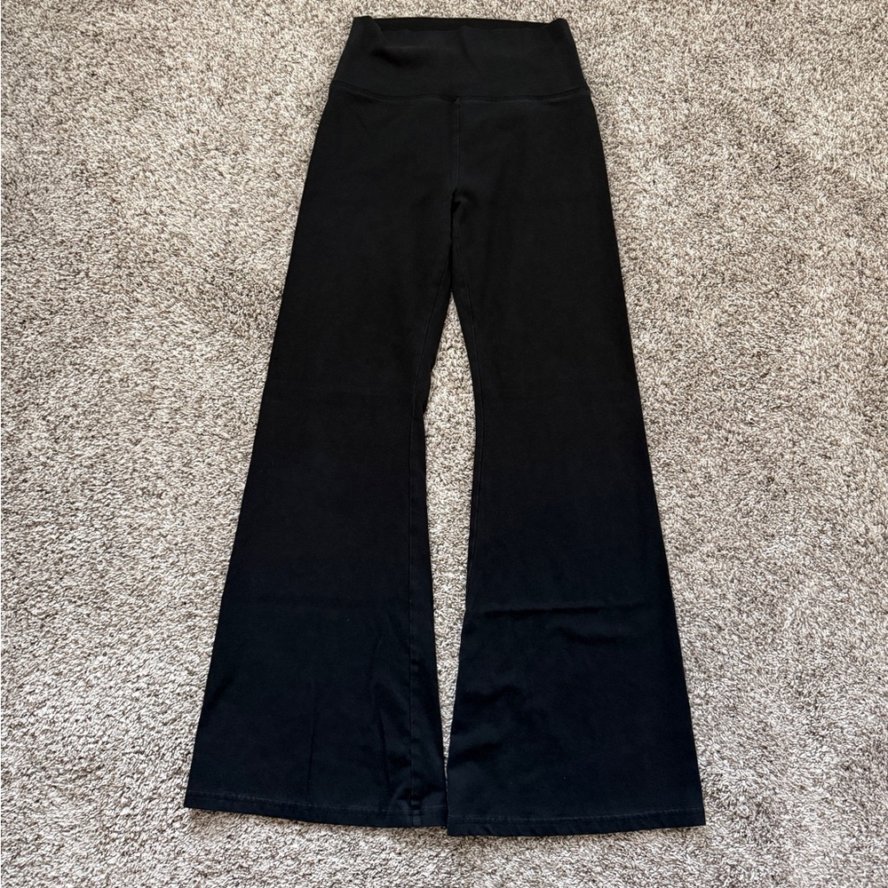 OFFLINE By Aerie The Hugger High Waisted Bootcut Legging